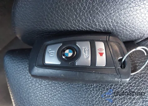 2013 BMW 535I xDrive из США, поврежденный, VIN WBAFU7C55DDU73998
